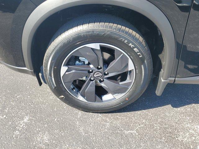 new 2026 Nissan Rogue car, priced at $30,663