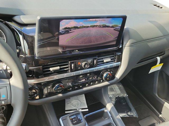 new 2026 Nissan Pathfinder car, priced at $40,310