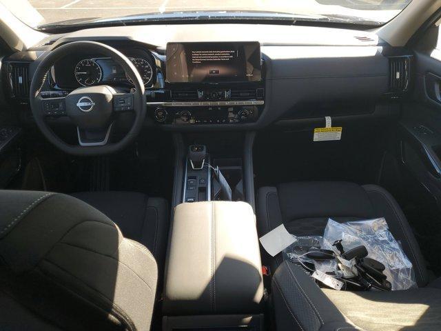 new 2026 Nissan Pathfinder car, priced at $39,060