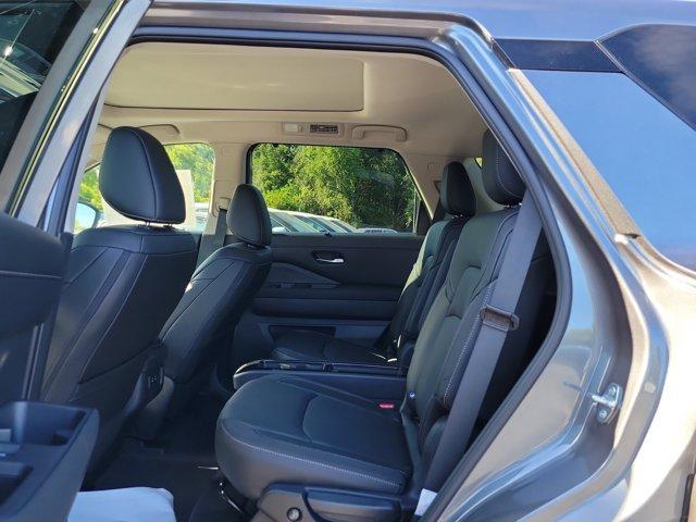 new 2026 Nissan Pathfinder car, priced at $48,265