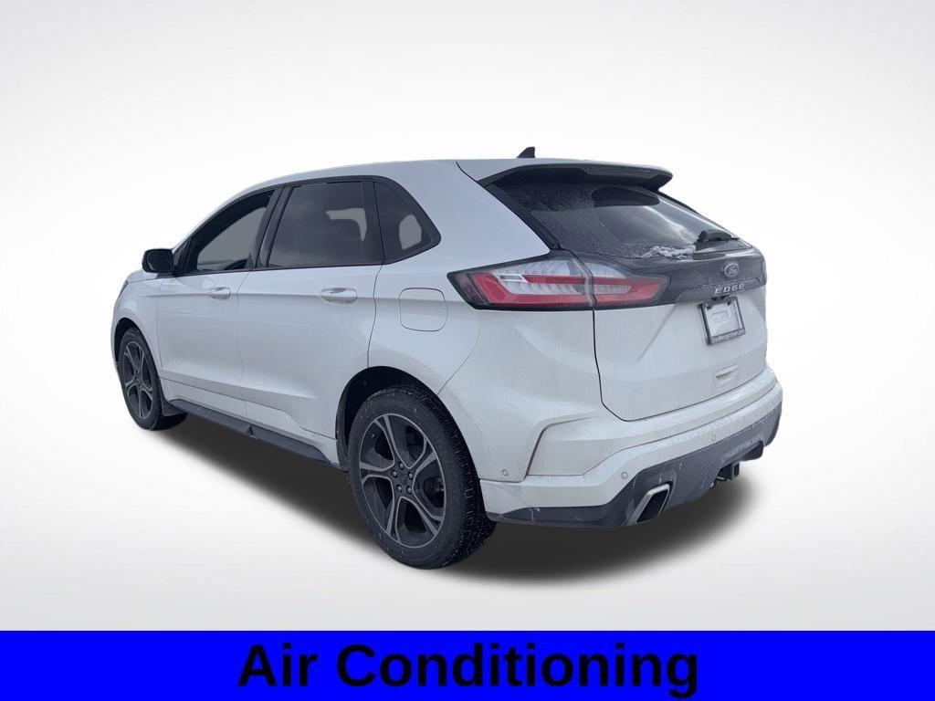 used 2022 Ford Edge car, priced at $29,500