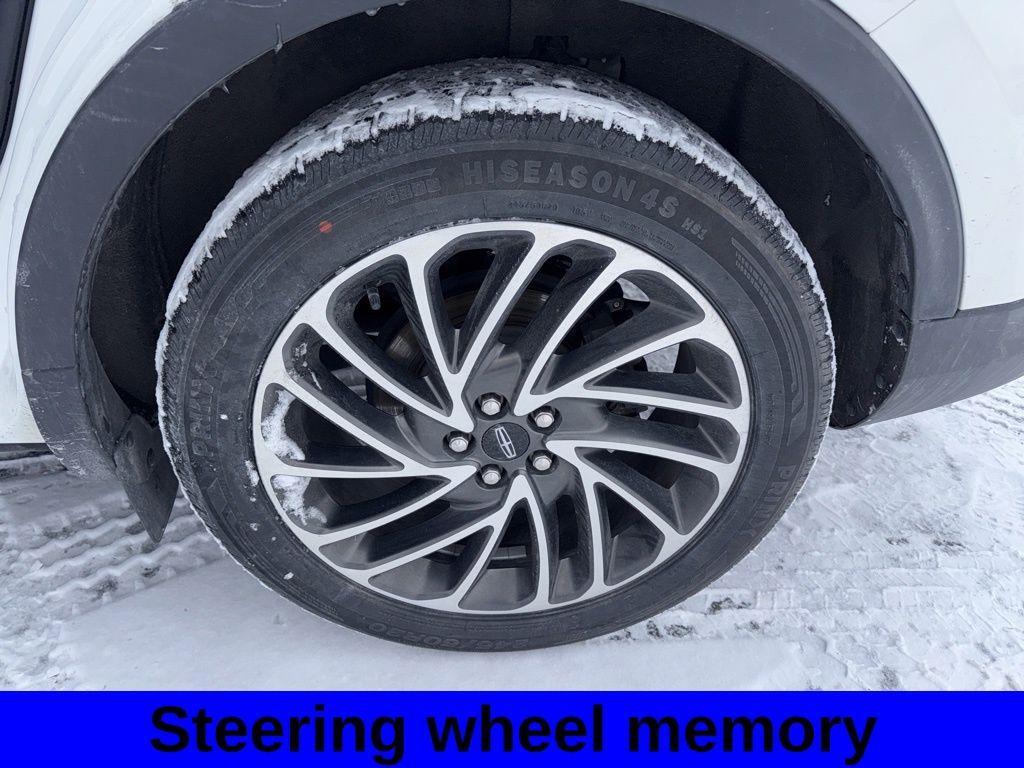 used 2020 Lincoln Nautilus car, priced at $28,840