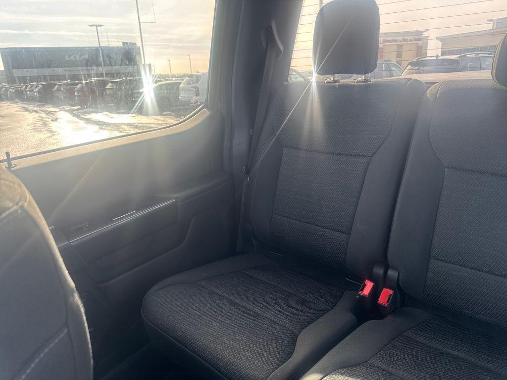 used 2021 Ford F-150 car, priced at $32,400