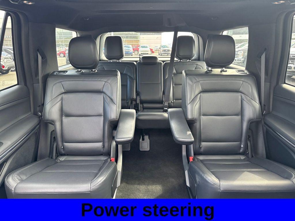 used 2025 Lincoln Navigator car, priced at $93,000