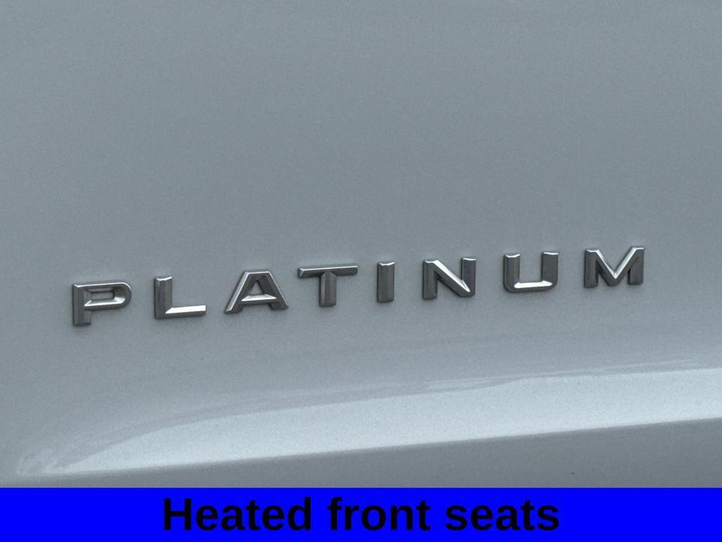 used 2025 Ford Expedition car, priced at $69,000