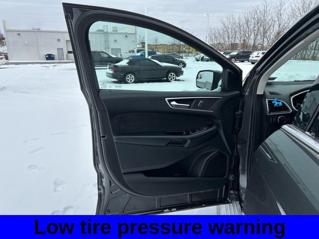 used 2017 Ford Edge car, priced at $11,777