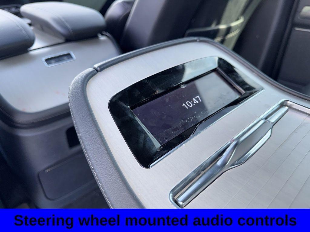 used 2025 Lincoln Navigator car, priced at $94,395