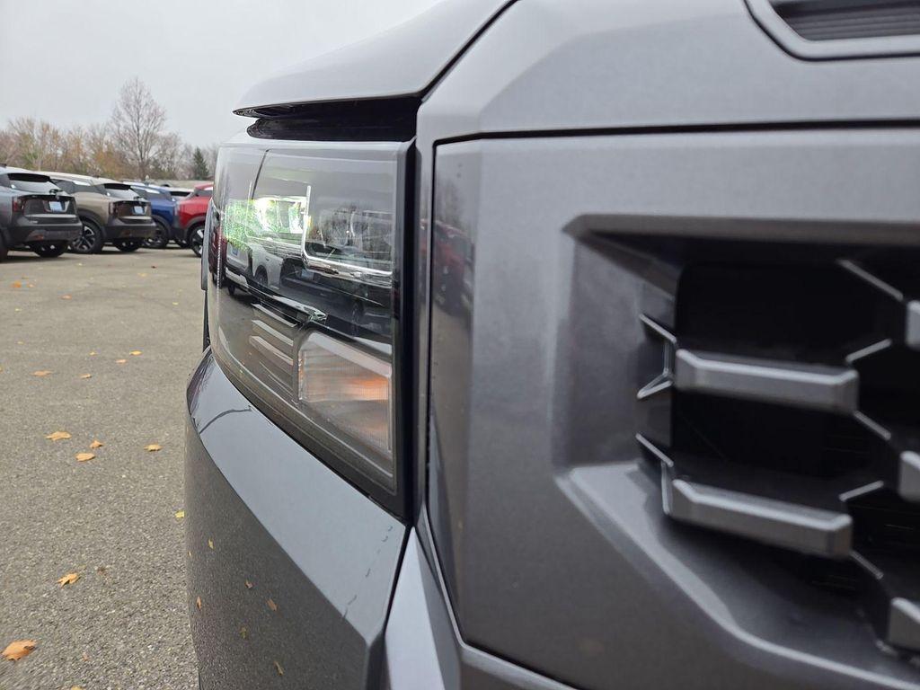 new 2026 Nissan Frontier car, priced at $39,498