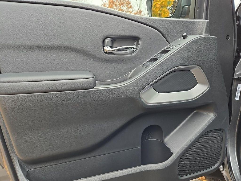 new 2026 Nissan Frontier car, priced at $39,498