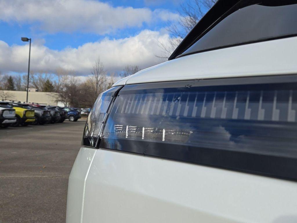 new 2026 Nissan Murano car, priced at $47,976