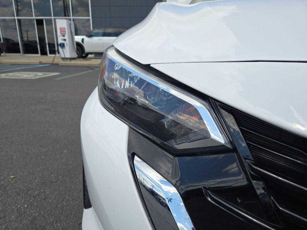 used 2025 Nissan Sentra car, priced at $19,959