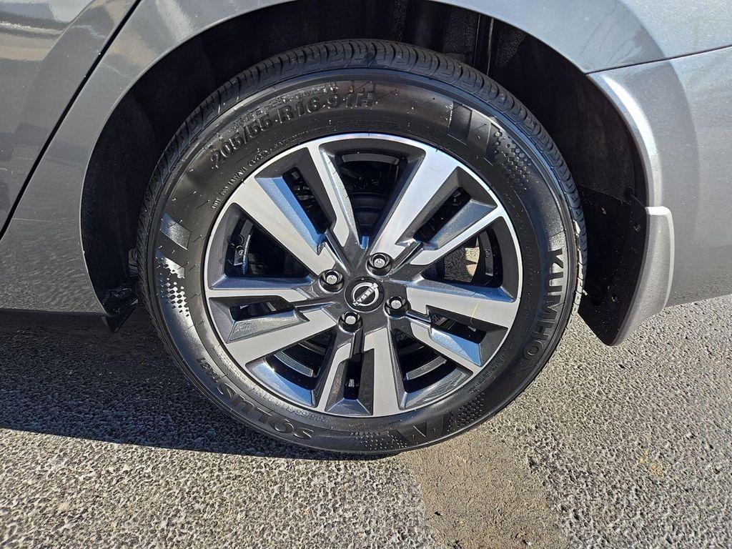 new 2025 Nissan Versa car, priced at $21,041