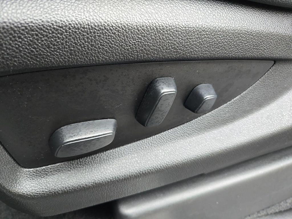 used 2020 GMC Yukon car, priced at $24,967