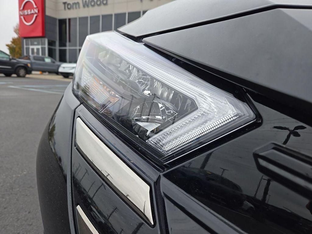 new 2025 Nissan Versa car, priced at $21,488