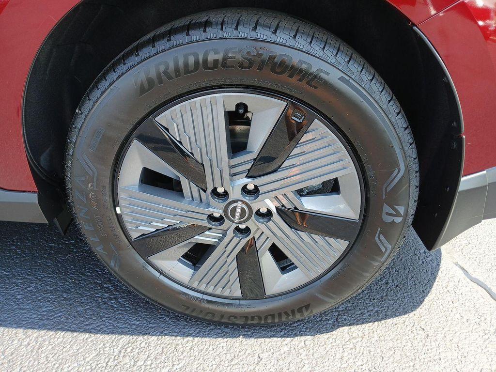 new 2025 Nissan Murano car, priced at $40,917