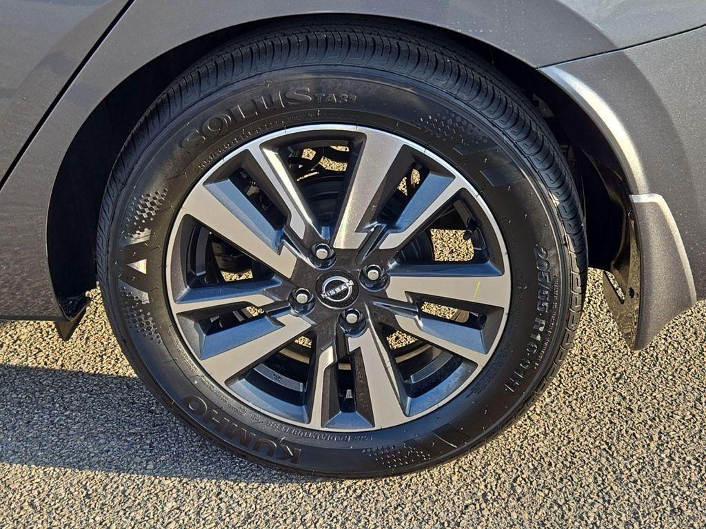 new 2025 Nissan Versa car, priced at $20,591