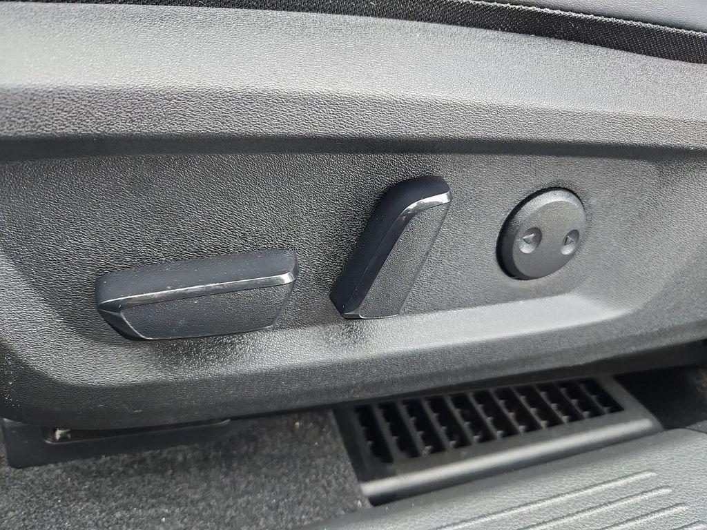 used 2023 Nissan Rogue car, priced at $25,211