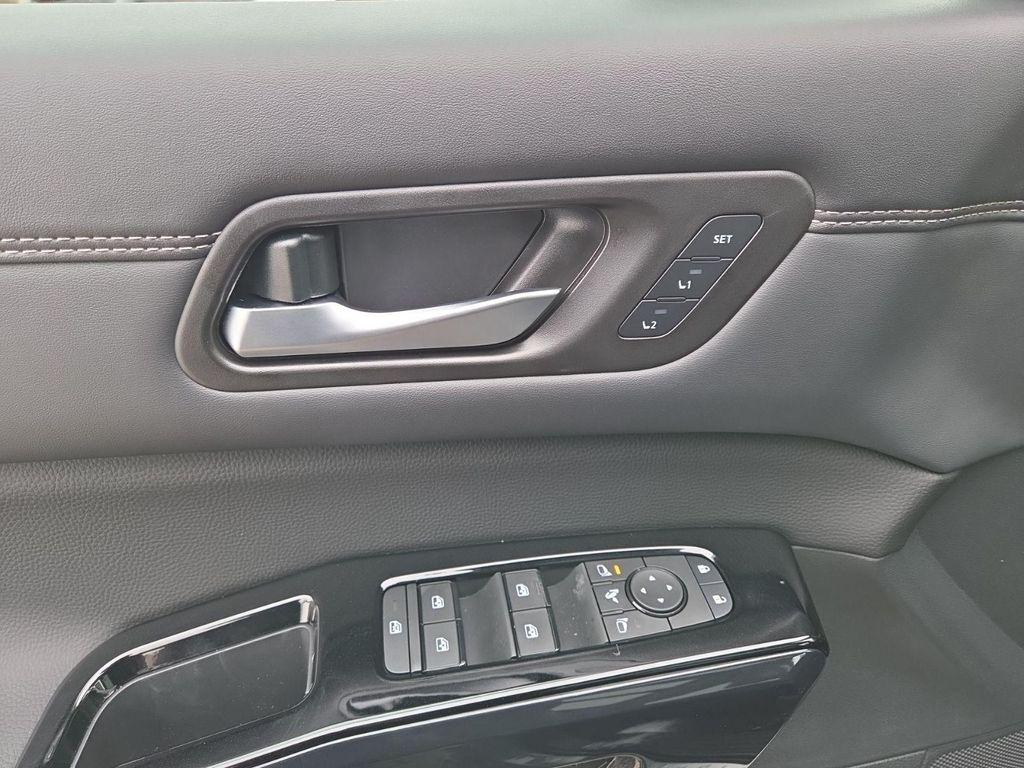 new 2026 Nissan Pathfinder car, priced at $50,147