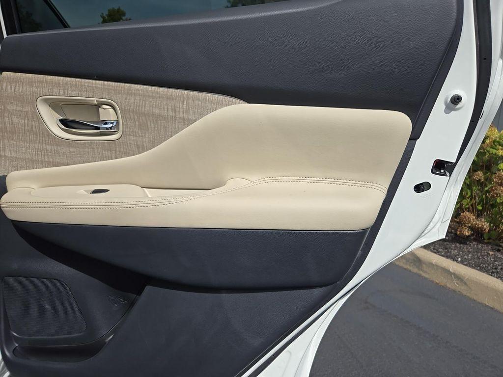 2024 Pearl White Tricoat Nissan Murano
