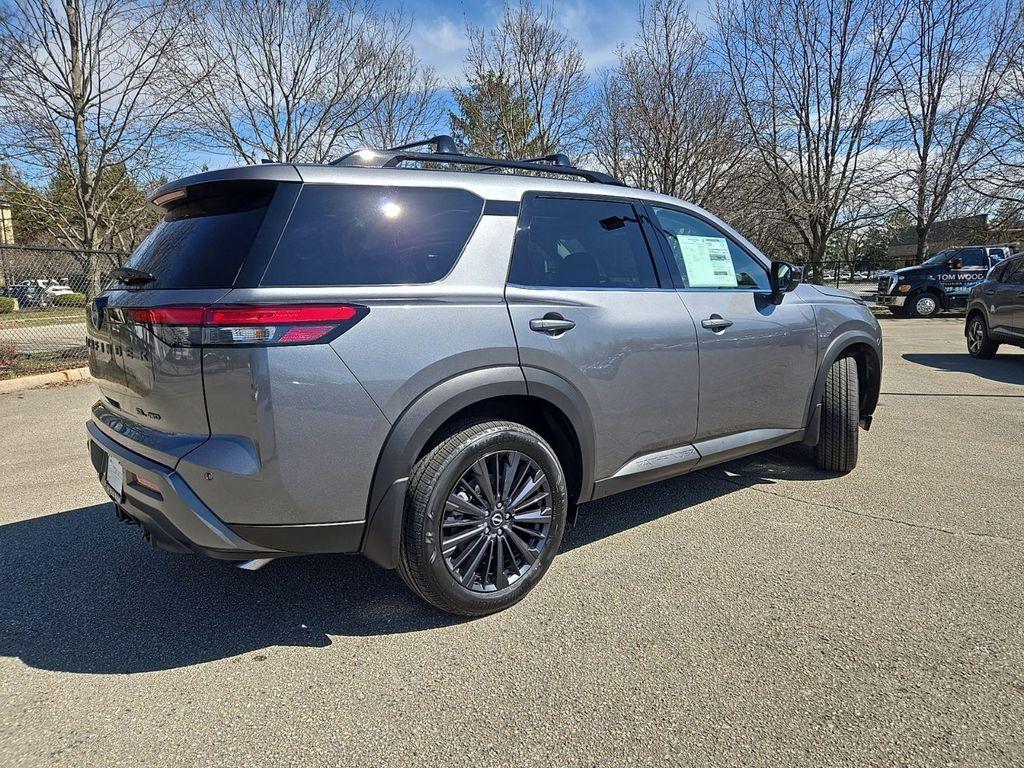 new 2026 Nissan Pathfinder car, priced at $45,692