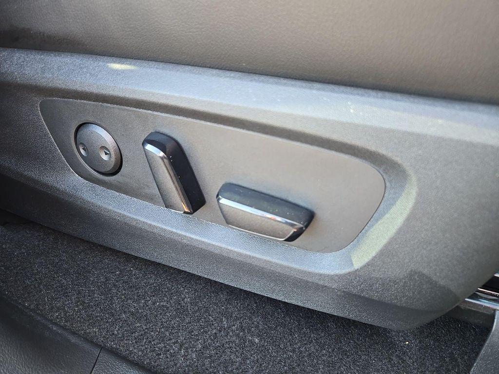 used 2023 Nissan Pathfinder car, priced at $35,989