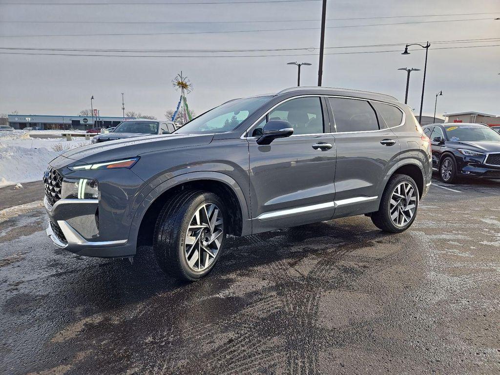 used 2023 Hyundai Santa Fe car, priced at $29,650
