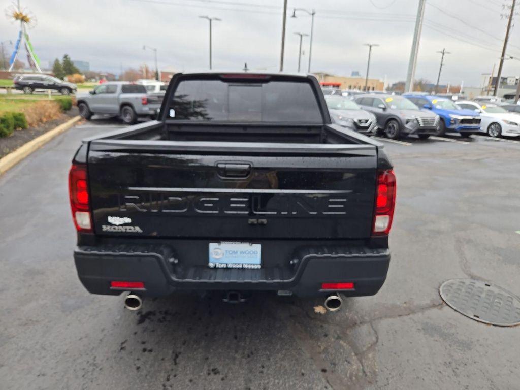 used 2025 Honda Ridgeline car, priced at $35,884