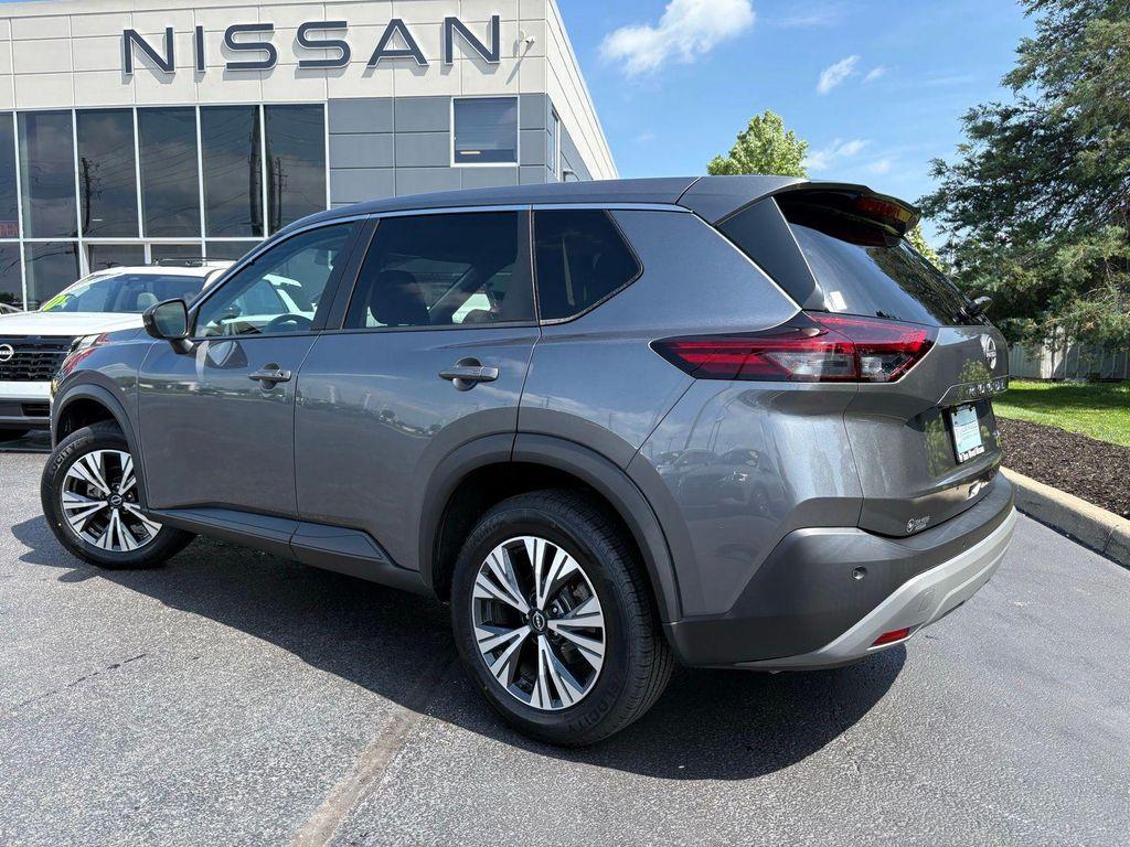 used 2022 Nissan Rogue car, priced at $18,117