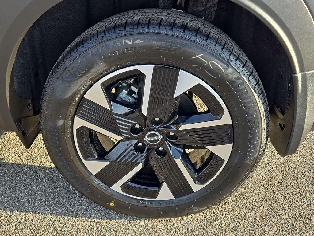 new 2026 Nissan Kicks car, priced at $26,908