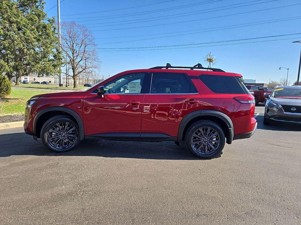 new 2026 Nissan Pathfinder car, priced at $44,492