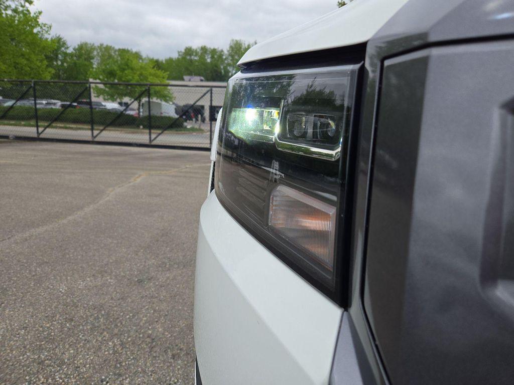 new 2026 Nissan Frontier car, priced at $39,548