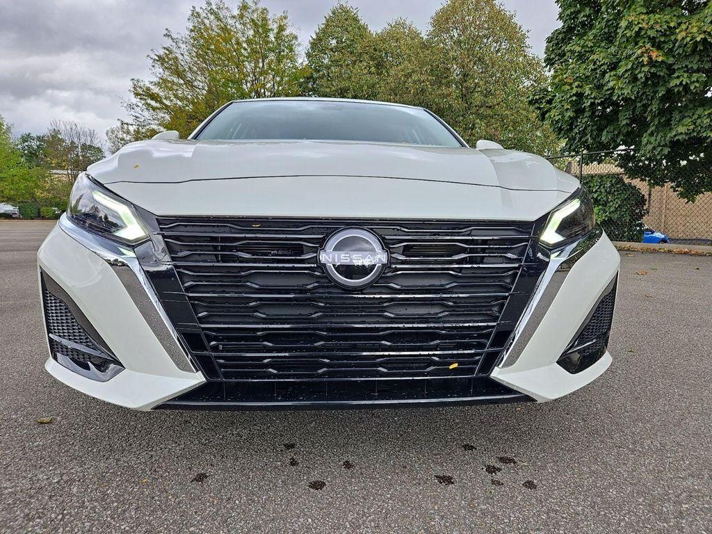 new 2025 Nissan Altima car, priced at $28,894