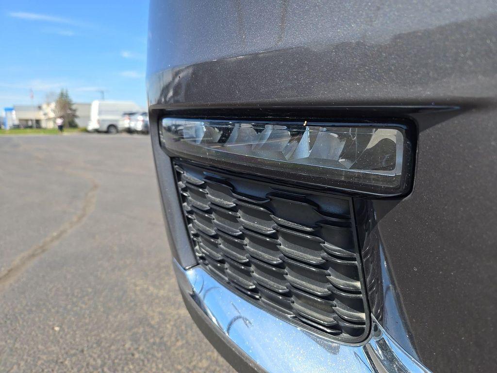 used 2022 Jeep Grand Cherokee L car, priced at $28,519