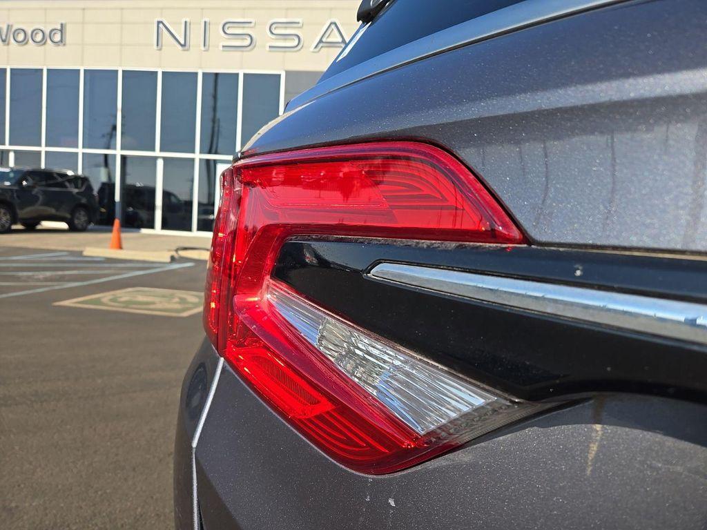 used 2024 Honda Odyssey car, priced at $33,959