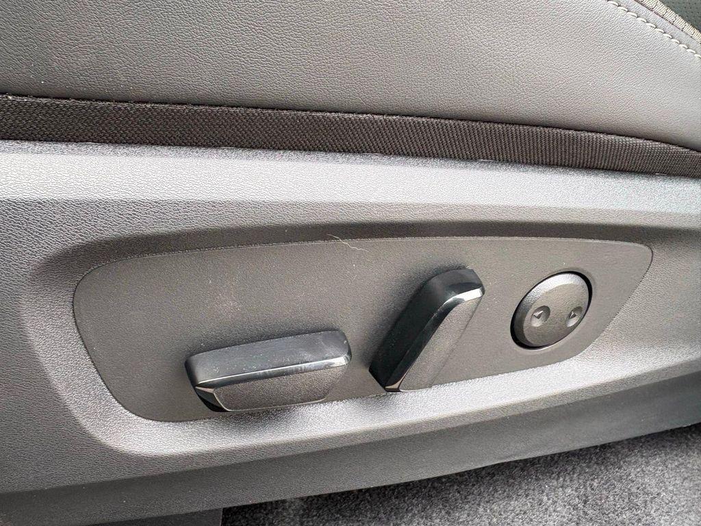 new 2026 Nissan Pathfinder car, priced at $42,981