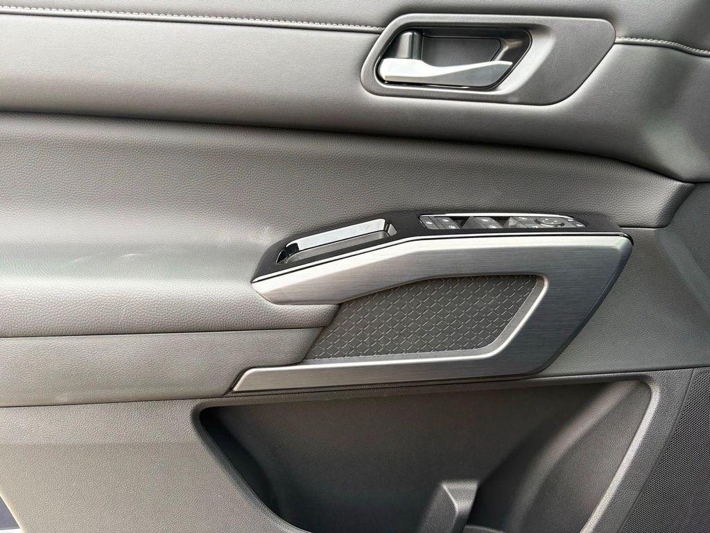 new 2026 Nissan Pathfinder car, priced at $42,981