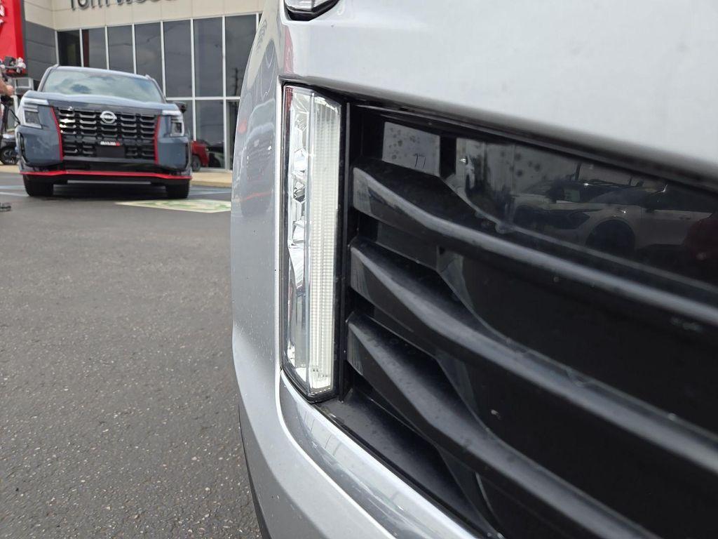 used 2018 Cadillac XT5 car, priced at $14,933