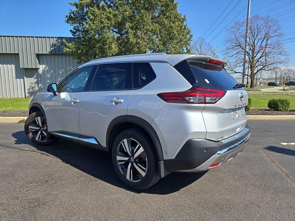 used 2021 Nissan Rogue car, priced at $23,879