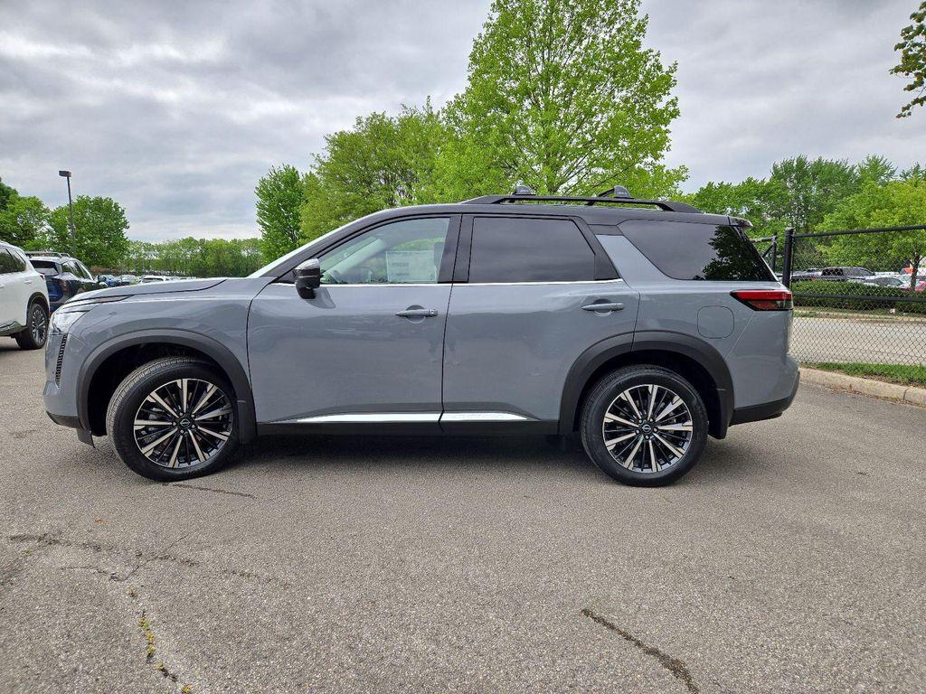 new 2026 Nissan Pathfinder car, priced at $49,777