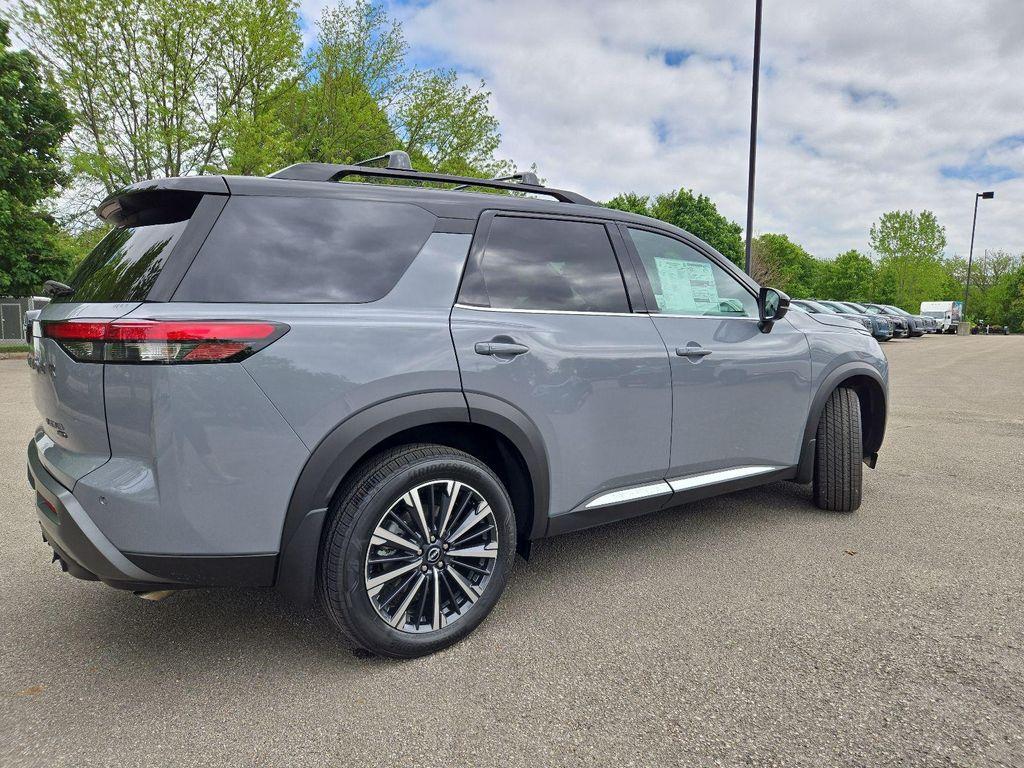 new 2026 Nissan Pathfinder car, priced at $49,777