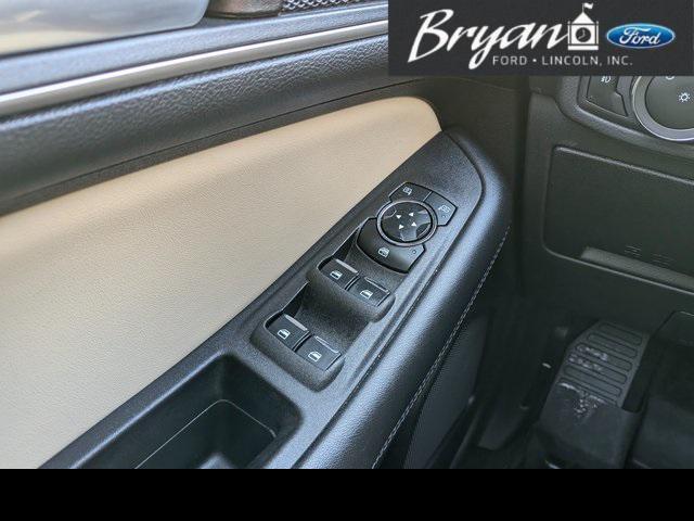 used 2024 Ford Edge car, priced at $31,850