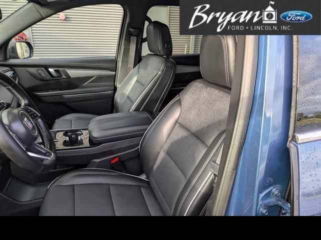 used 2025 Buick Enclave car, priced at $36,264