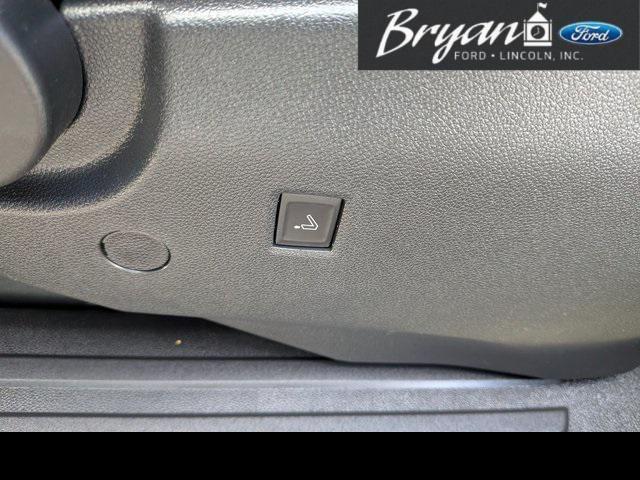 used 2025 Buick Enclave car, priced at $36,264