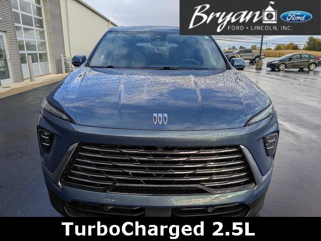 used 2025 Buick Enclave car, priced at $36,264