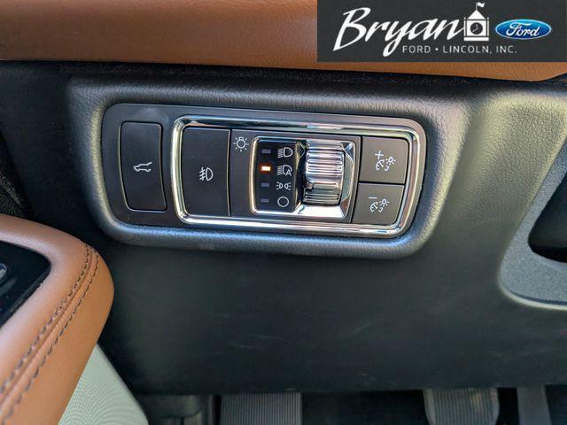 used 2023 Lincoln Aviator car, priced at $46,802