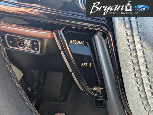 used 2023 Lincoln Aviator car, priced at $46,802