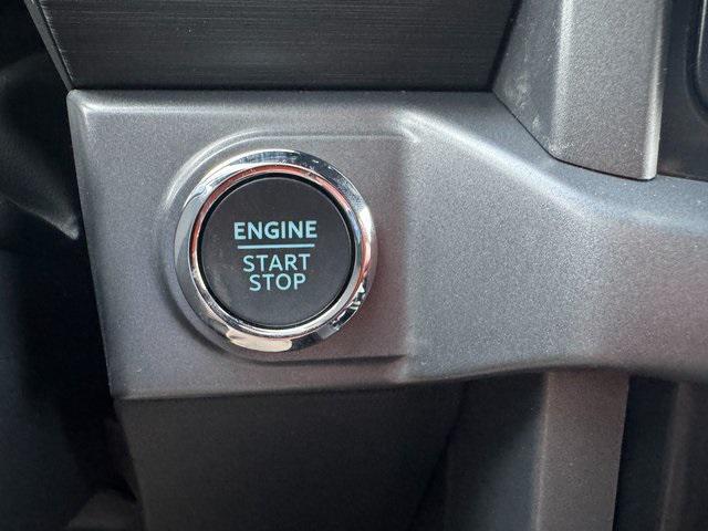 new 2026 Ford F-150 car, priced at $55,573