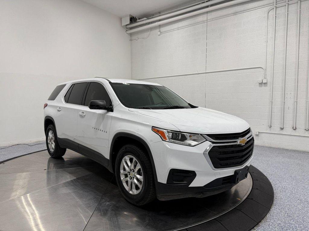 used 2021 Chevrolet Traverse car, priced at $16,995