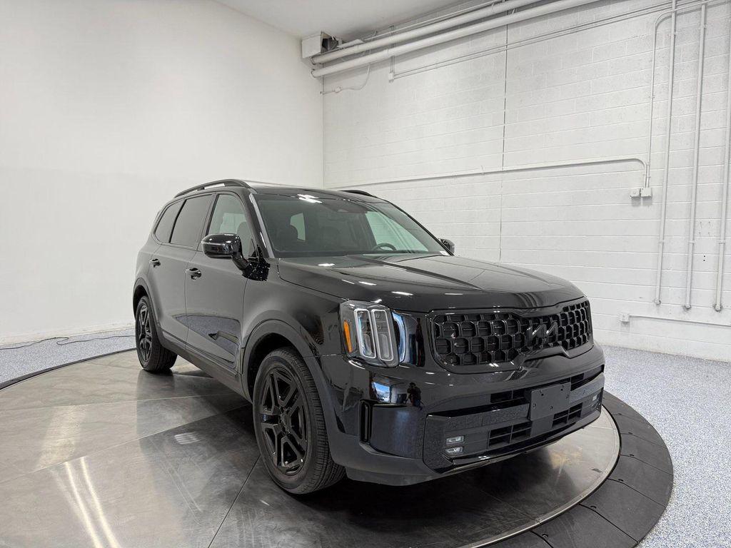used 2025 Kia Telluride car, priced at $36,995