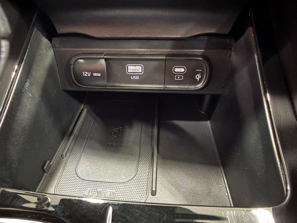 used 2025 Kia Telluride car, priced at $36,995